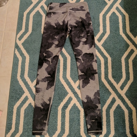 lululemon athletica Pants - Lululemon full length leggings